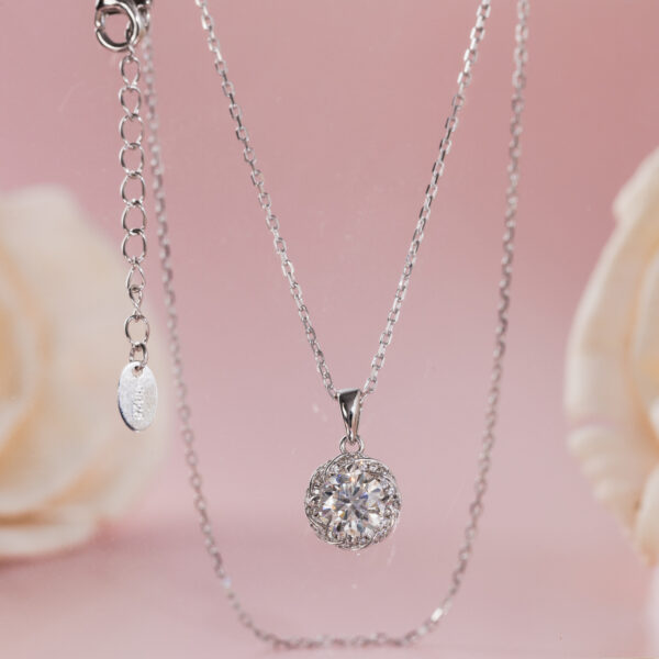 Fashion Jewelry White Gold Plated 925 Sterling Silver Chain Round Moissanite Diamond Necklace - Image 3